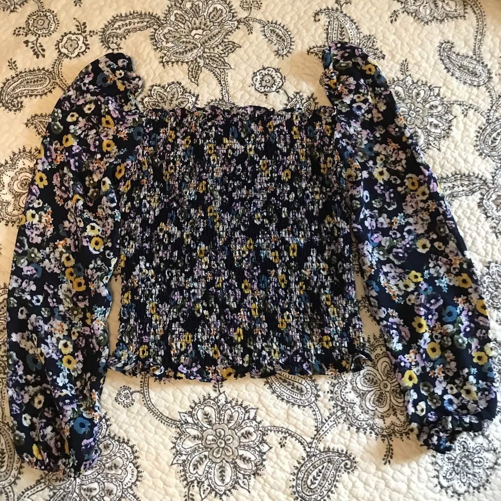 Cupcakes and cashmere flocked floral shirt NWOT - Picture 2 of 2